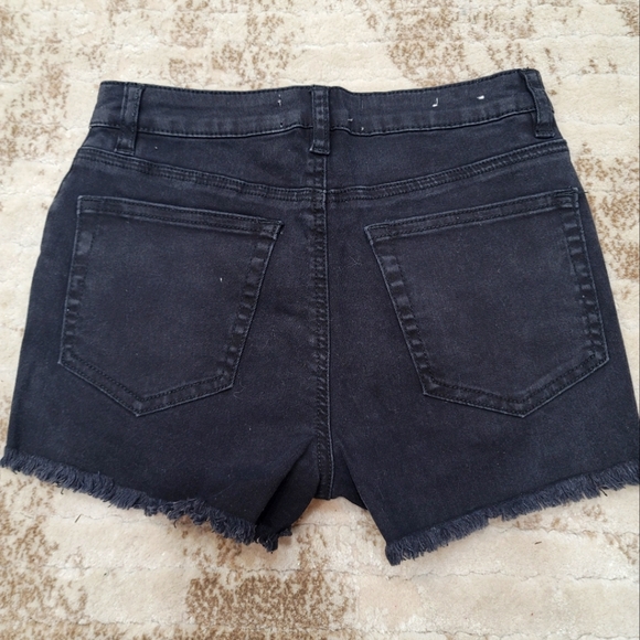 🍒 2/$22 Sparkle Denim Shorts - Picture 3 of 3